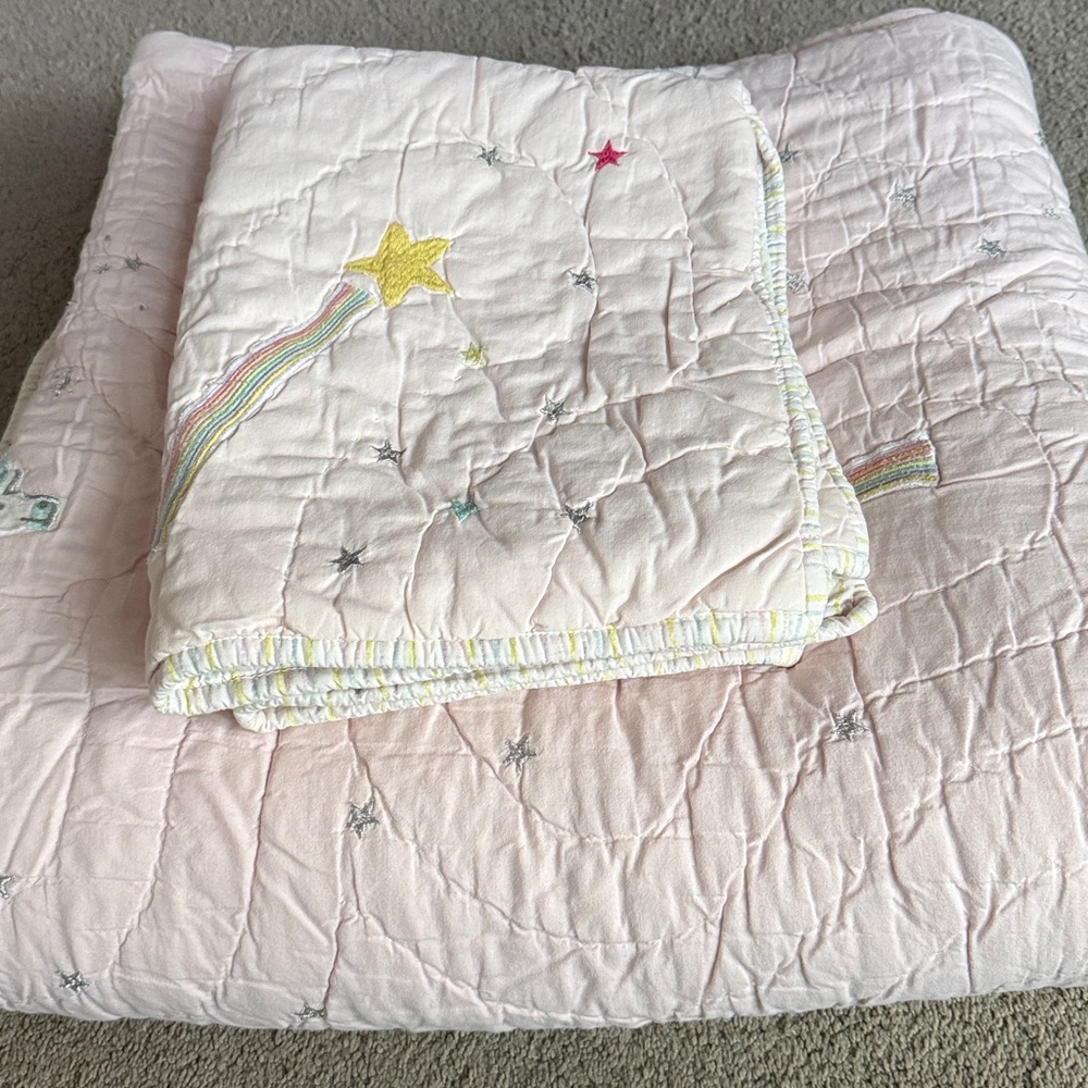 Pottery Barn Kids Pink Unicorn Quilted Twin Bedspread and 2 standard Shams